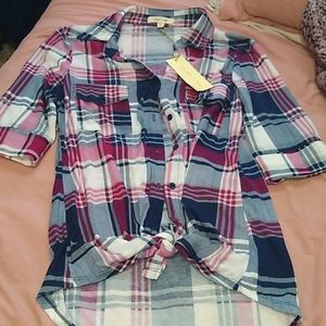 BRAND NEW PLAID SHIRT